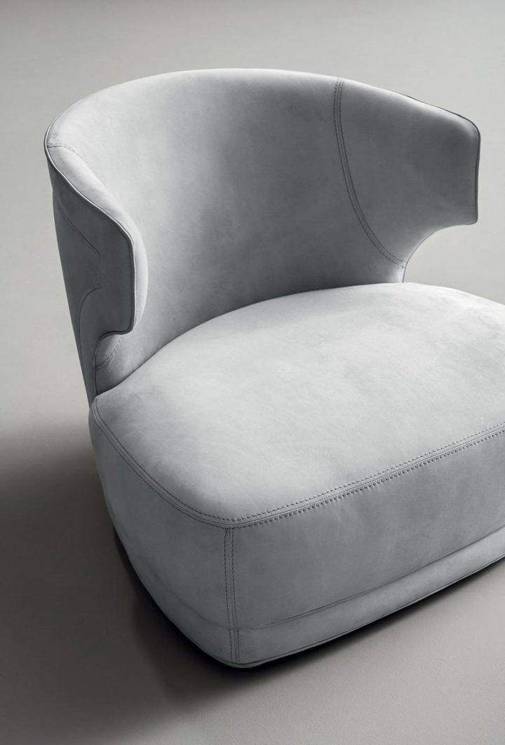 Etienne Armchair, Baxter