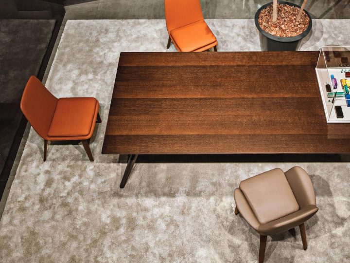 Evans Table, Minotti