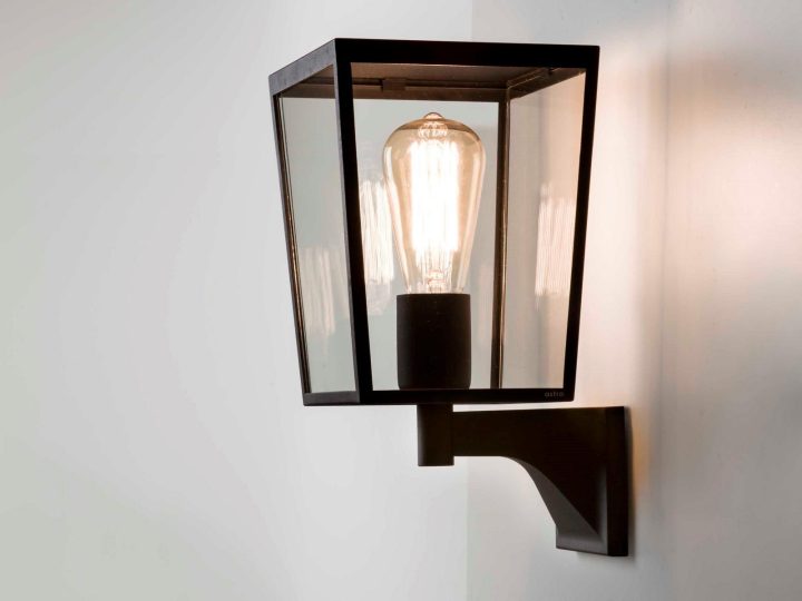 Farringdon Outdoor Wall Lamp, Astro Lighting