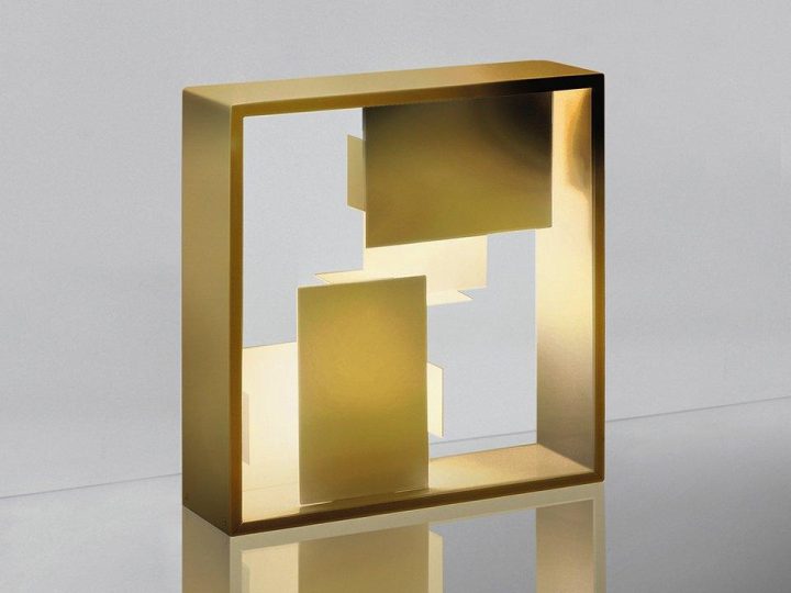 Fato Table Lamp, Artemide