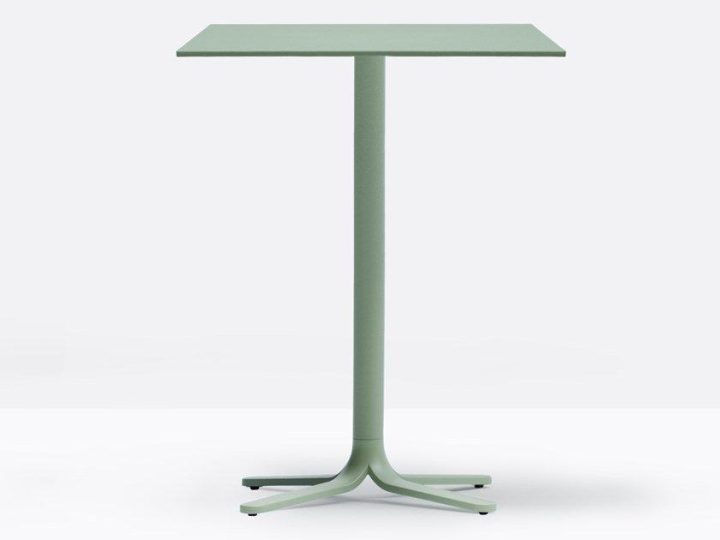 Fluxo 5466 Garden Table, Pedrali