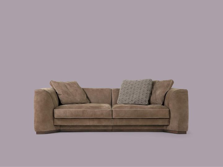 Franklin Sofa, Borzalino