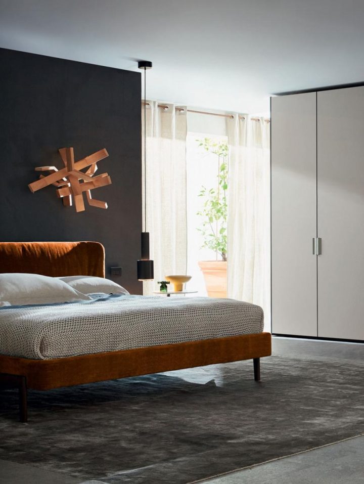 Fulham Bed, Molteni