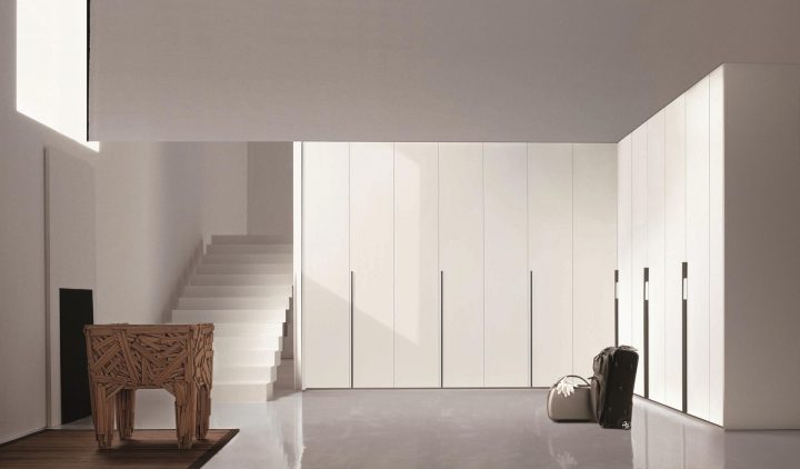 Furnished Spaces Wardrobe, Tomasella