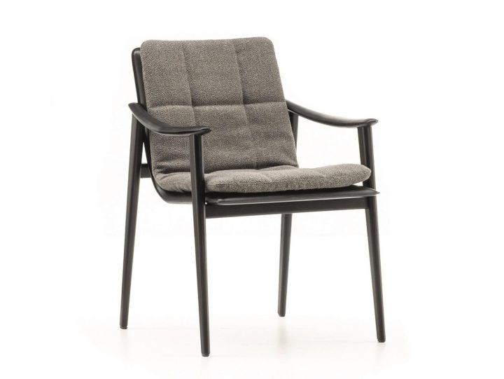 Fynn Saddle Hide Chair, Minotti