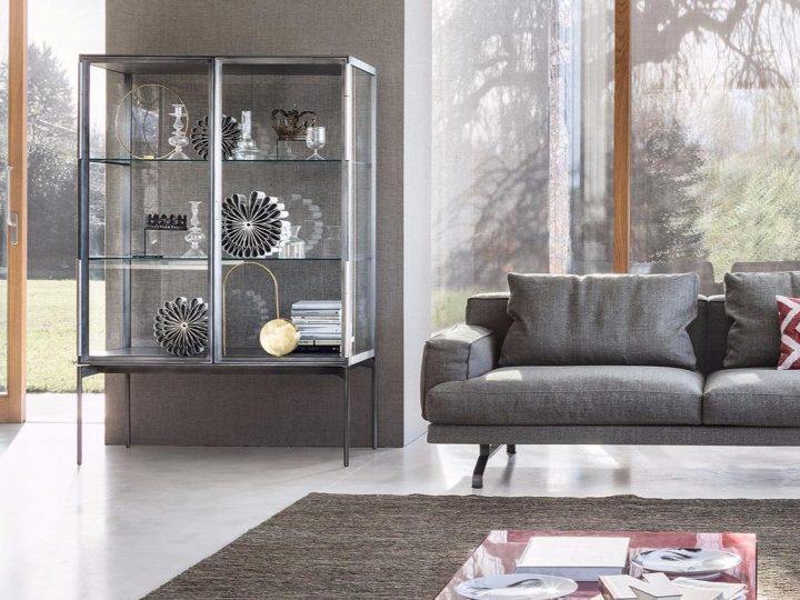 Galerist Display Cabinet, Lema