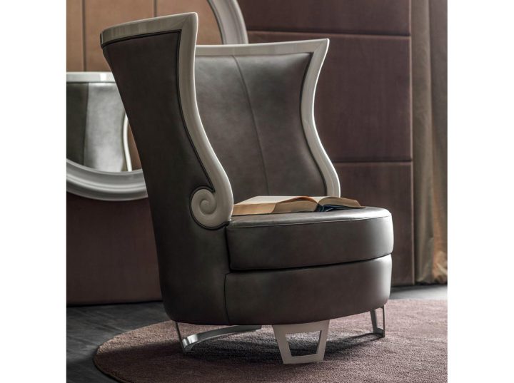 Gaudì Armchair, Corte Zari