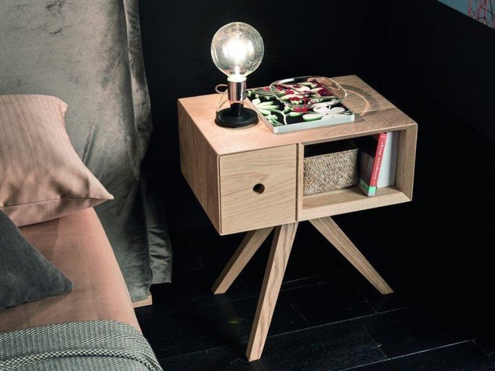 Geko Bedside Table, Altacorte