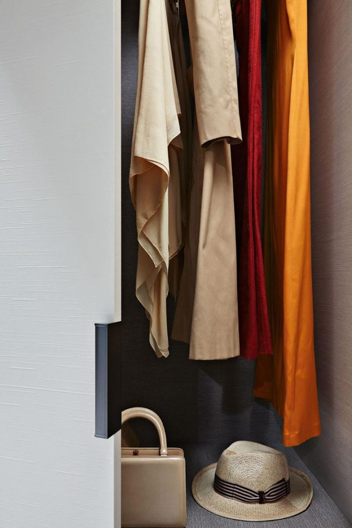 Gliss Master Grip Wardrobe, Molteni