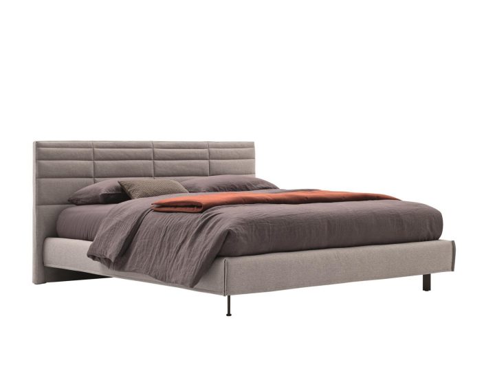 Grandangolo Bed, Ditre Italia