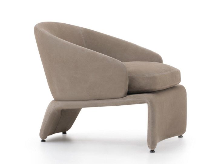 Halley Armchair, Minotti