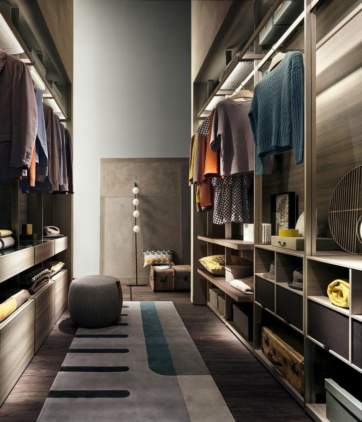 Hangar Walk In Closet, Lema