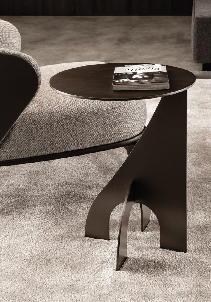 Haring Coffee Table, Minotti