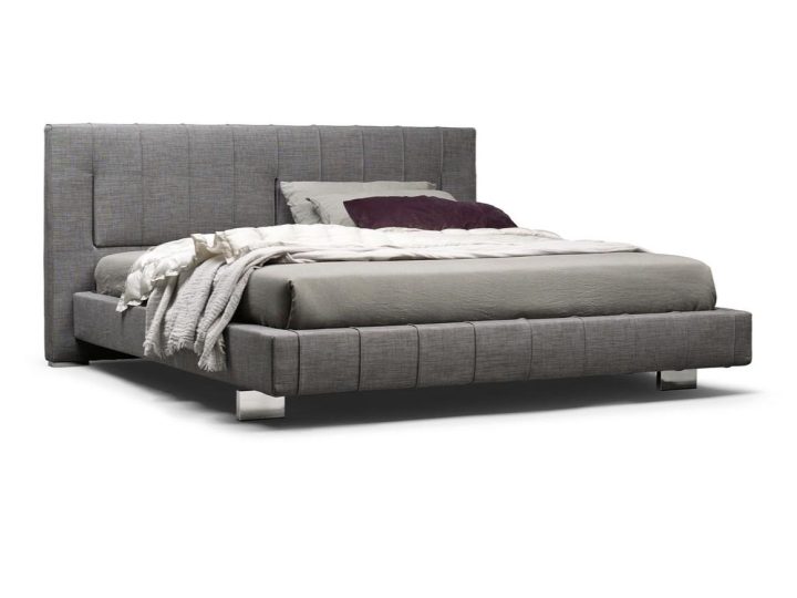 High Wave Bed, Molteni