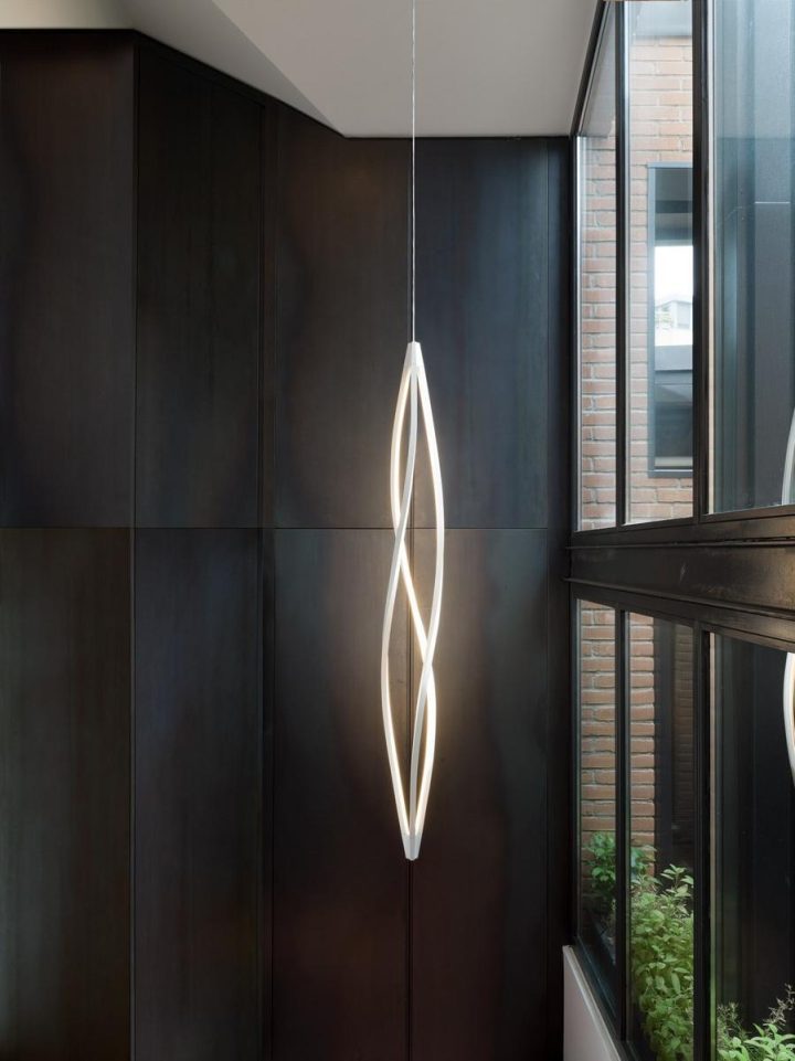 In The Wind Vertical Pendant Lamp, Nemo