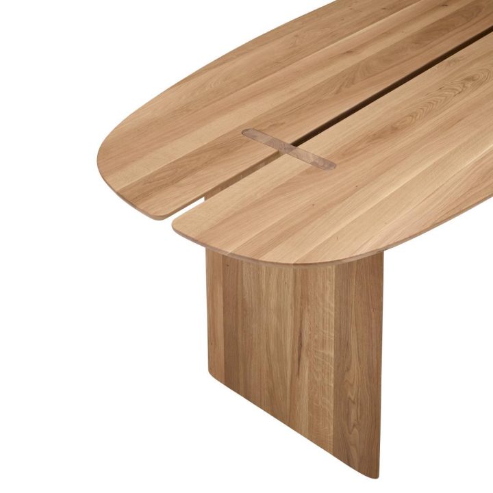 Intervalle Table, Ligne Roset