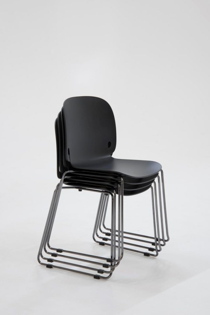 Intro Chair, Pianca