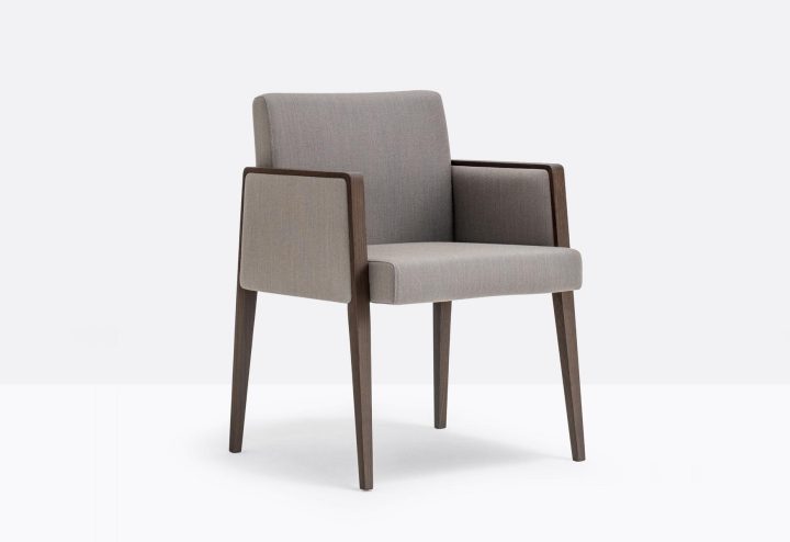 Jil 525 Easy Chair, Pedrali