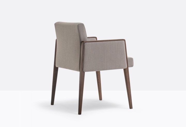 Jil 525 Easy Chair, Pedrali