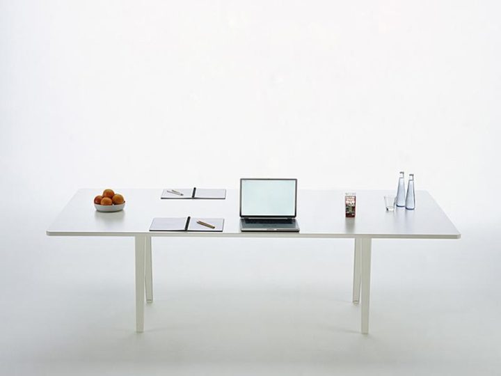 Joyn Conferencing Office Desk, Vitra