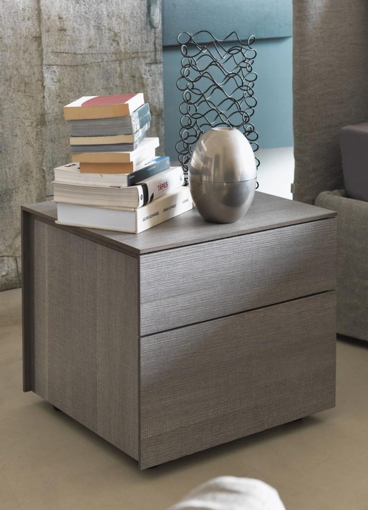 Juta Bedside Table, Flou