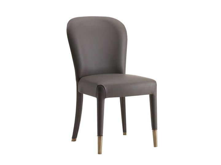 Karen Chair, Volpi