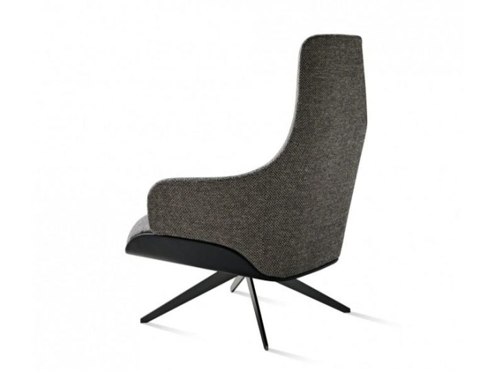 Kensington Armchair, Molteni