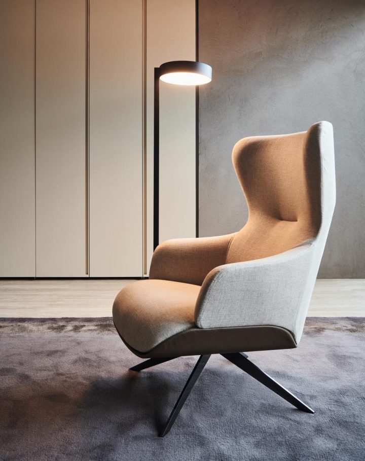 Kensington Armchair, Molteni