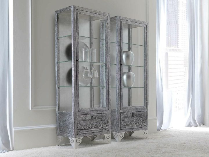 Keope Display Cabinet, Corte Zari