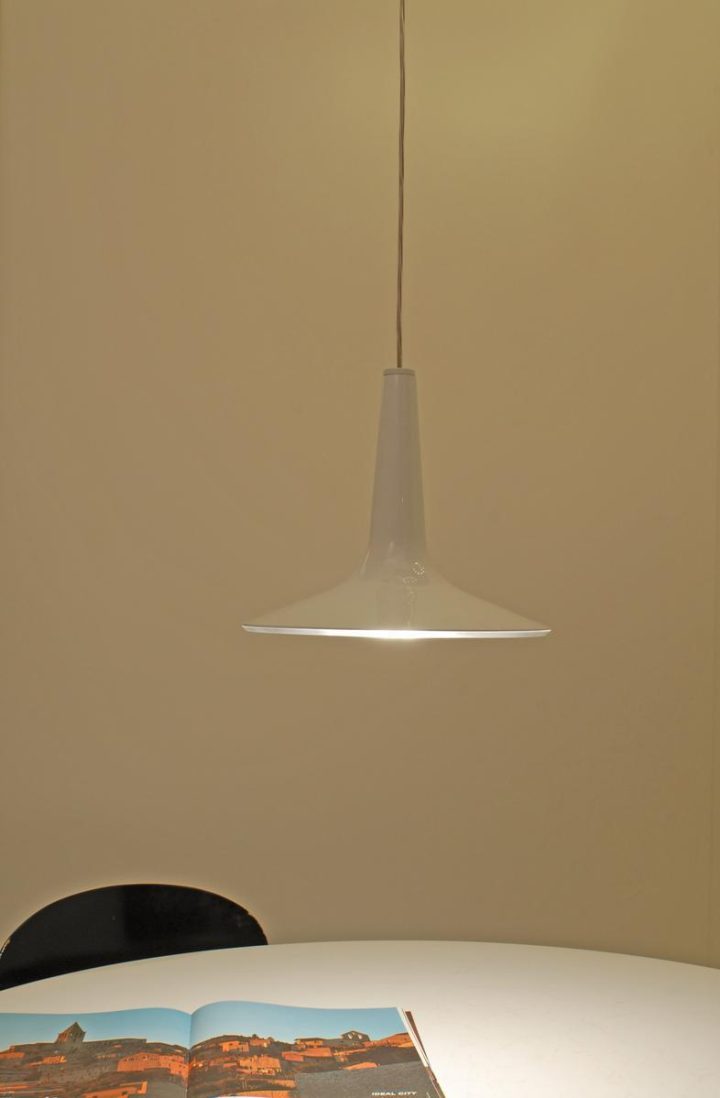 Kin 479 Pendant Lamp, Oluce