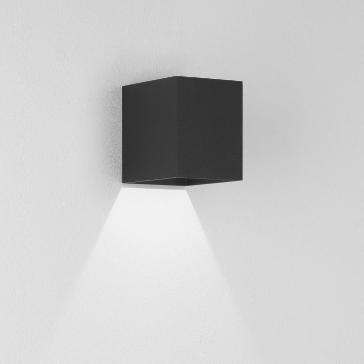 Kinzo 110 Wall Lamp, Astro Lighting