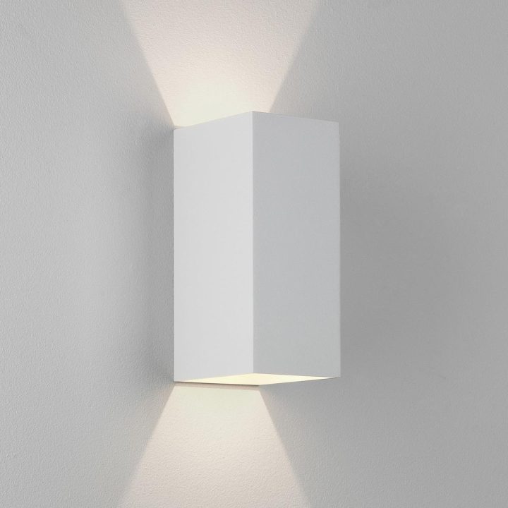 Kinzo 210 Wall Lamp, Astro Lighting