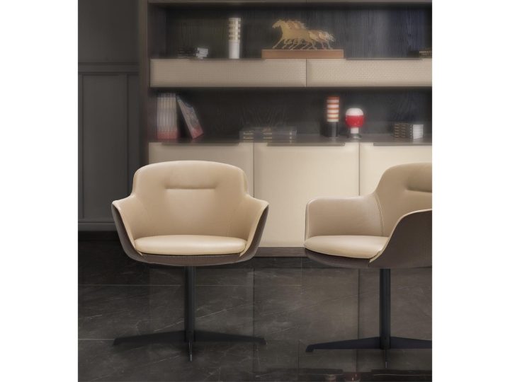 Kowloon Easy Chair, Formitalia