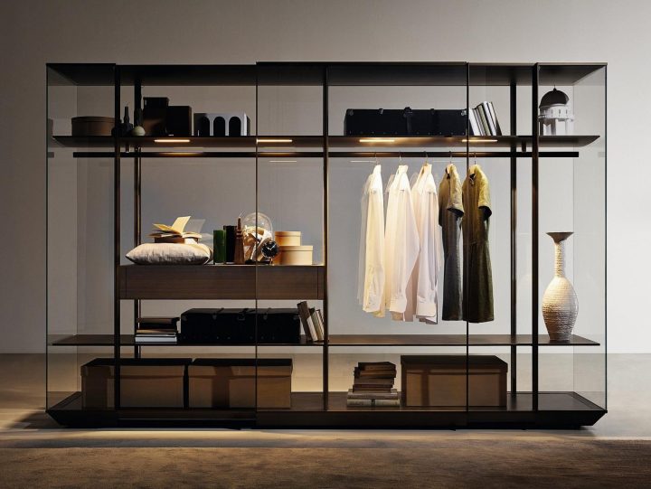 Kristal Wardrobe, Molteni