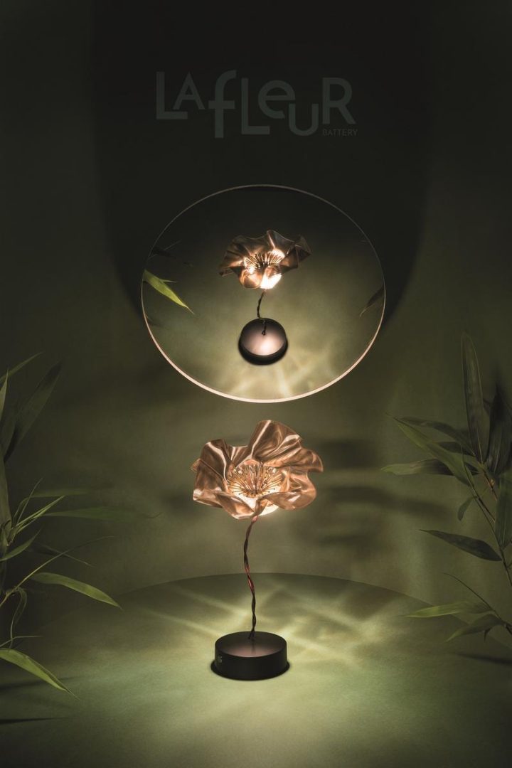 Lafleur Table Lamp, Slamp