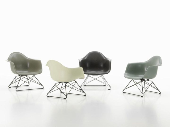 Lar Fiberglass Easy Chair, Vitra