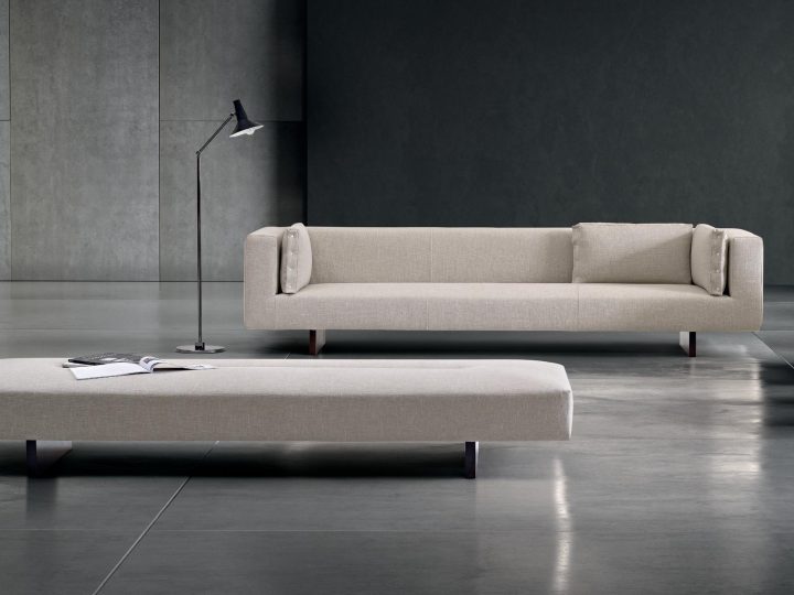 Le Foglie Day Bed, Dema