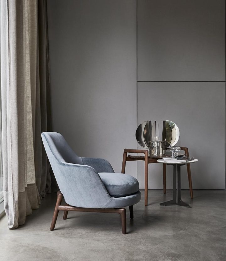 Leda Armchair, Flexform