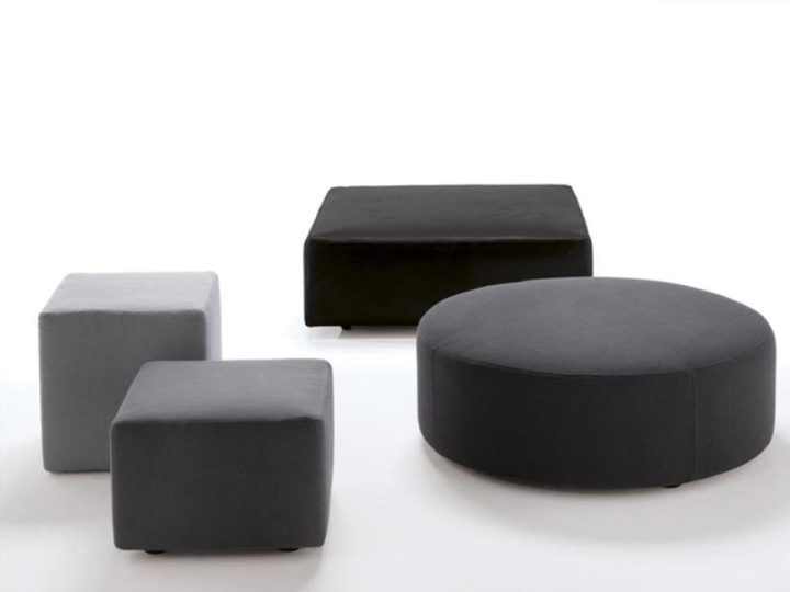 Linear Pouf, Desiree