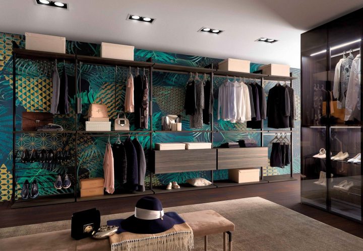 Loft Walk In Closet, Olivieri