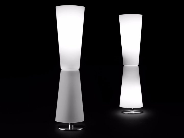 Lu Lu 211 Table Lamp, Oluce