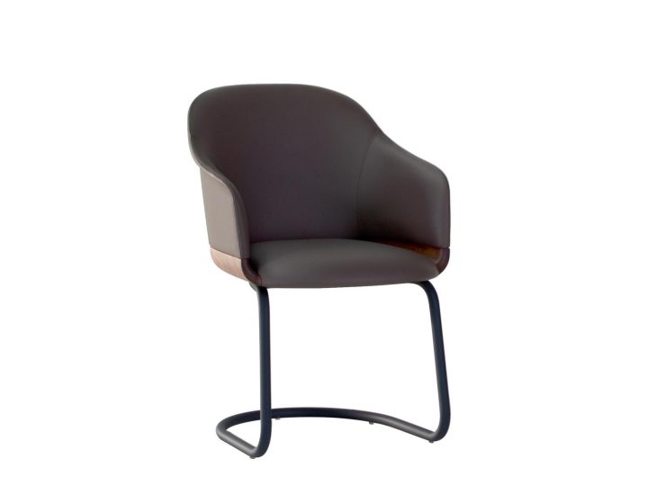 Lyz 918 Pu Easy Chair, Potocco