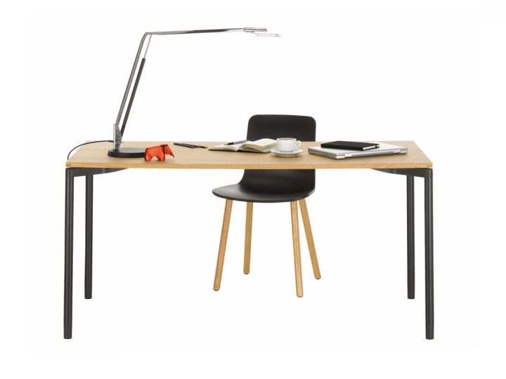 Map Office Desk, Vitra