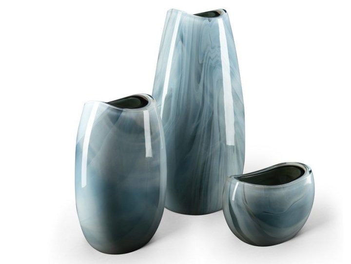 Marea Vase, Visionnair