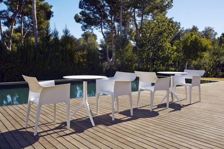 Mari Sol Garden Table, Vondom