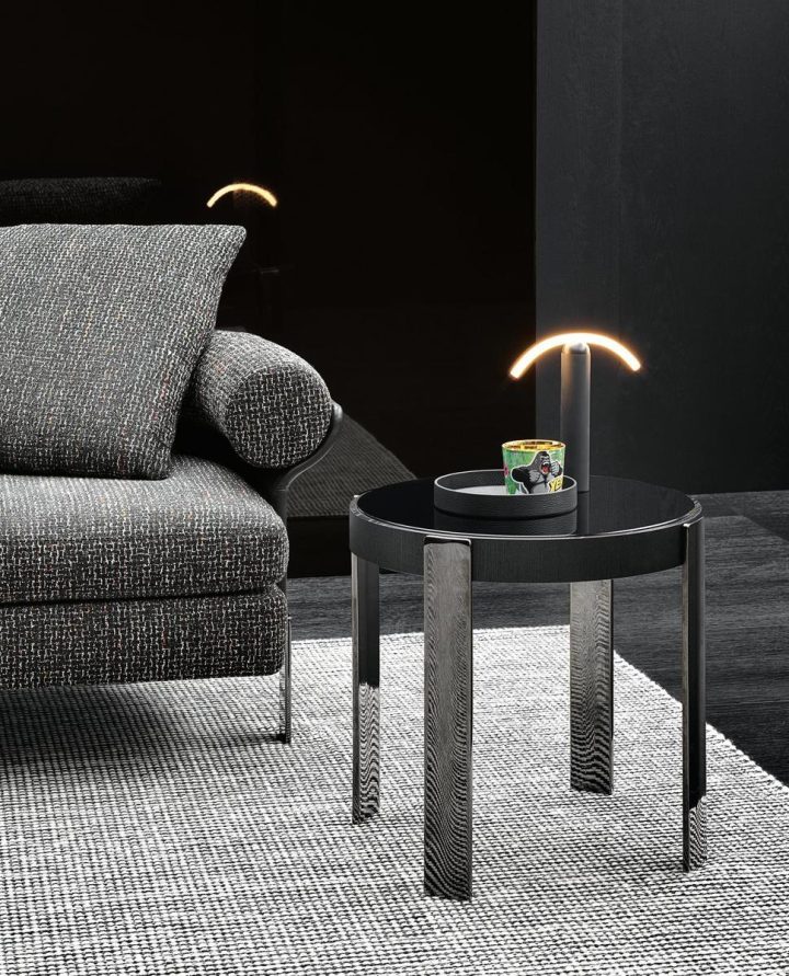 Mattia Coffee Table, Minotti