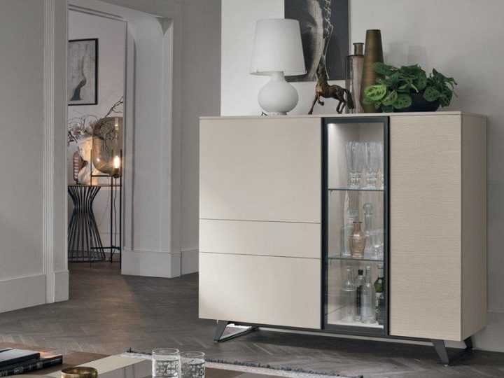 Metropolis Highboard, Tomasella