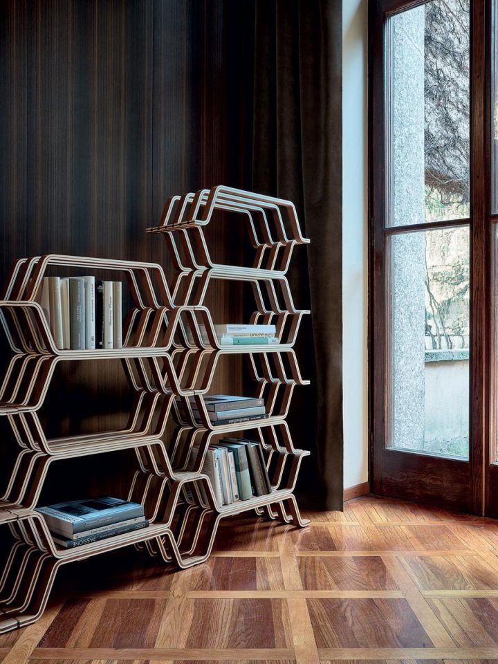 Mhc.2 Bookcase, Molteni