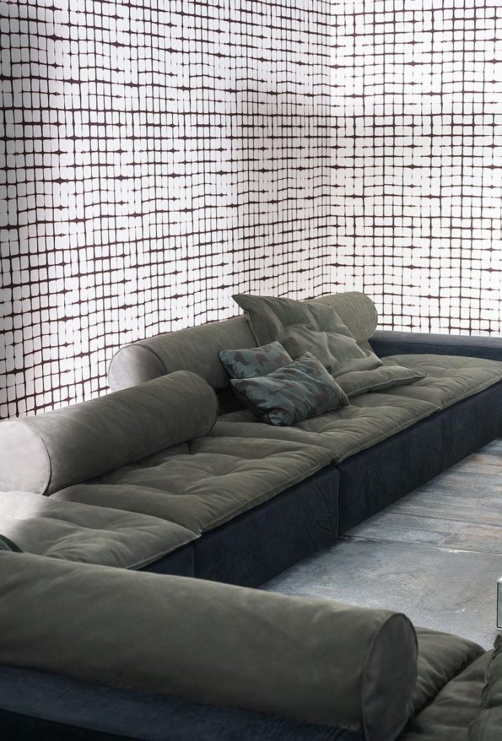 Miami Roll Sofa, Baxter