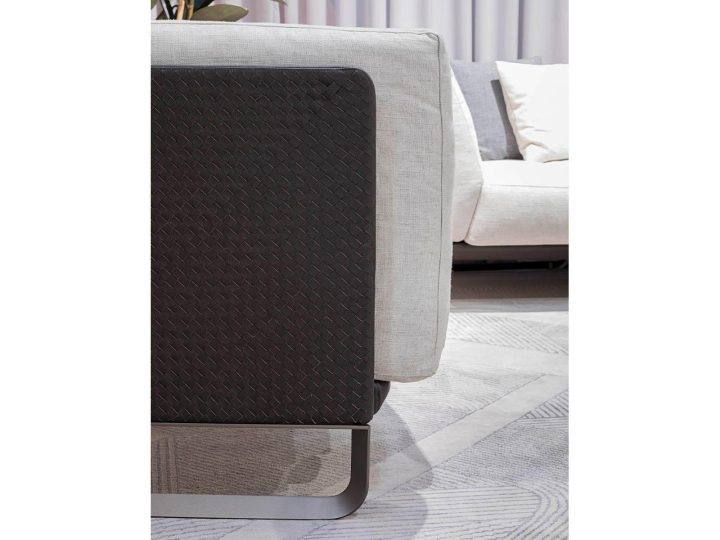 Milano Armchair, Turri